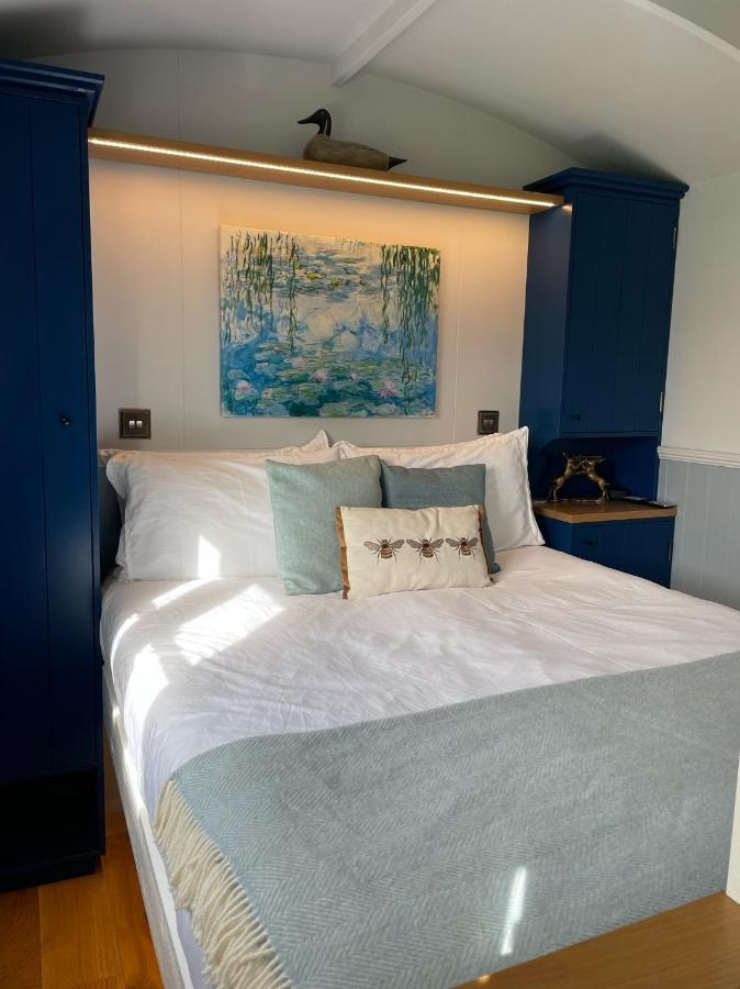 The Bibury - Westwell Downs Shepherd Huts Oxford Exteriér fotografie